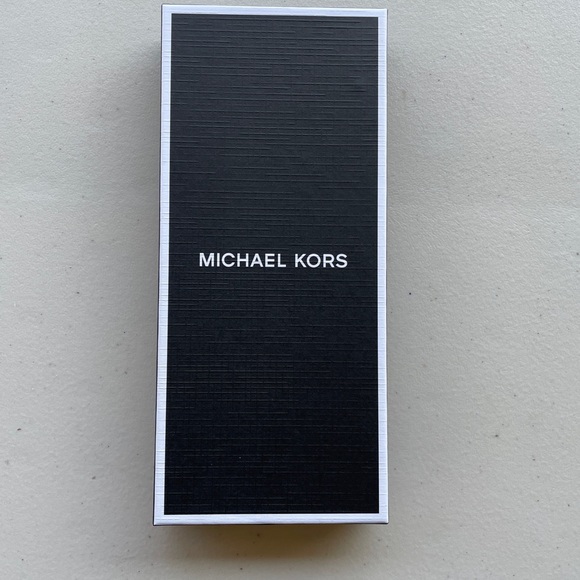 Michael Kors Black air Tag holders (2) - Picture 4 of 5
